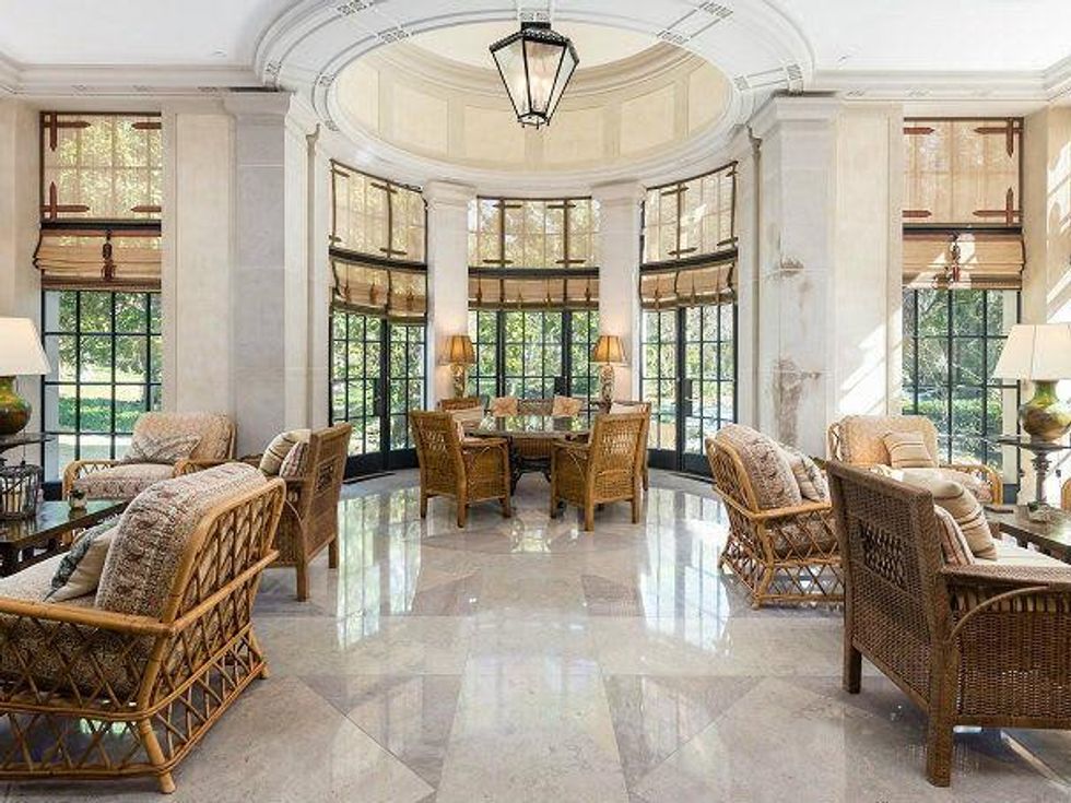 10000 Hollow Way main house conservatory