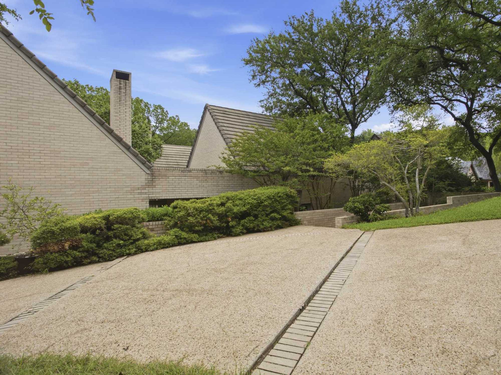 1111 Pebble Creek Rd. Fort Worth