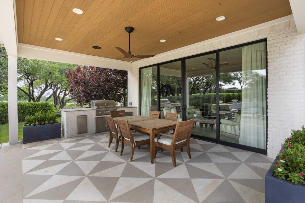 1128 Shady Oaks Lane, Westover Hills, Fort Worth luxury home for sale, outdoor grill area