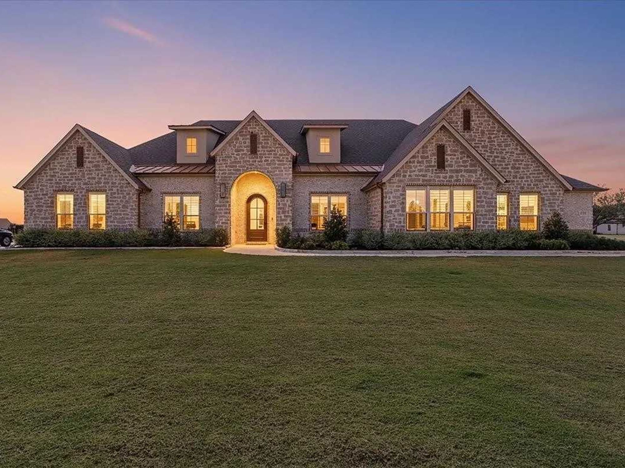 12436 Bella Dio Drive, Fort Worth mansion for sale