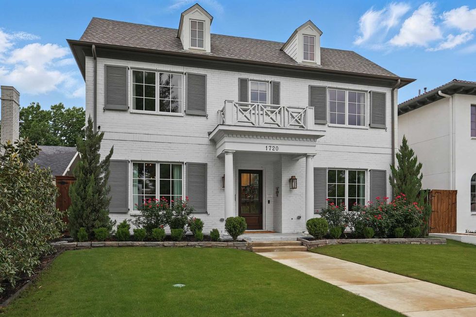 1720 Ashland Ave Fort Worth home