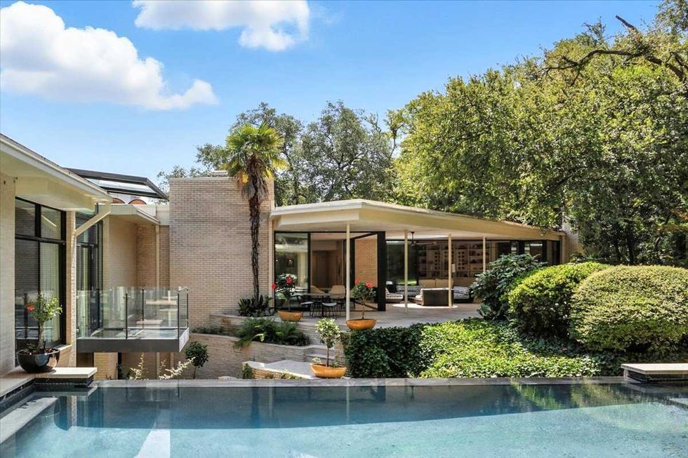 2100 Indian Creek Drive Westover Hills Fort Worth house