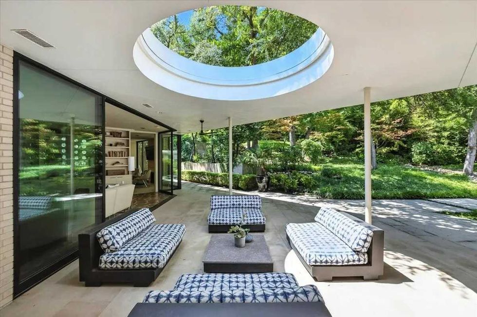 2100 Indian Creek Drive Westover Hills Fort Worth house