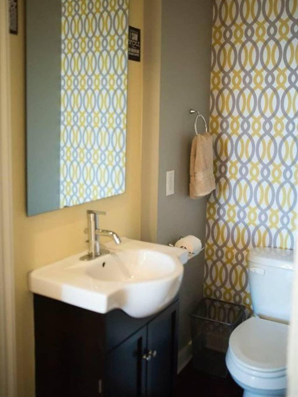 2608 Museum Way bathroom