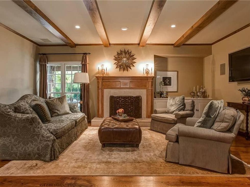 3601 Ledgeview Court, Living Room 1