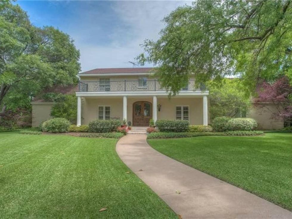 3601 Ledgeview Court, Outside