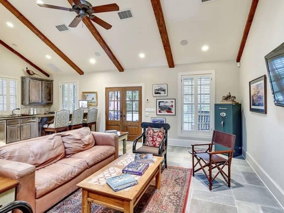 4604 Alta Dr guest room