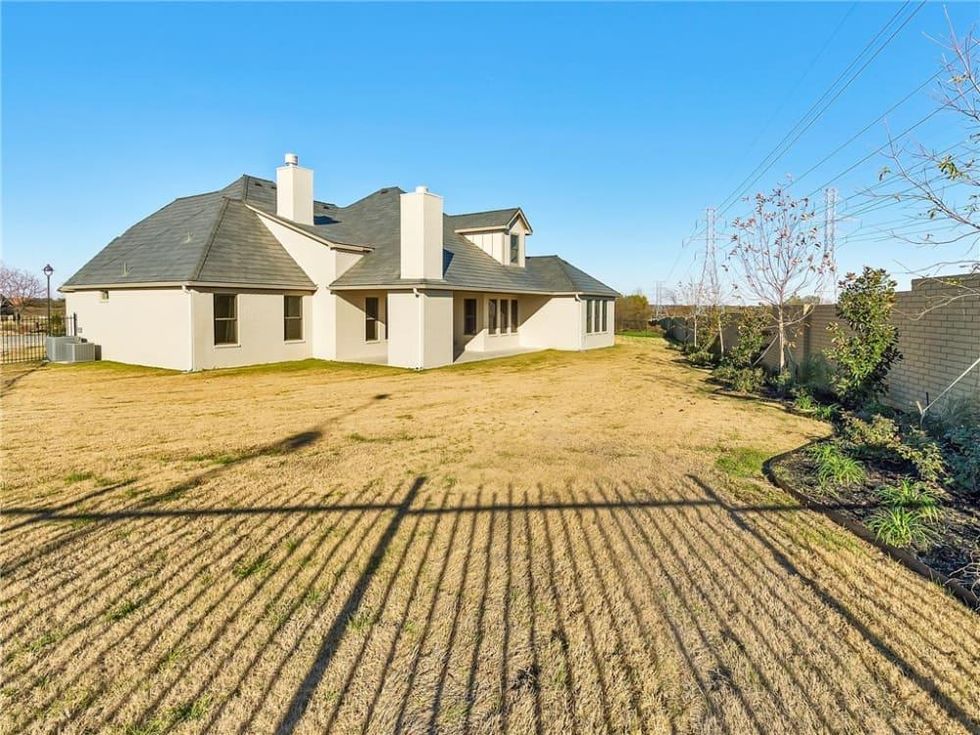 5309 Pradera Ct backyard