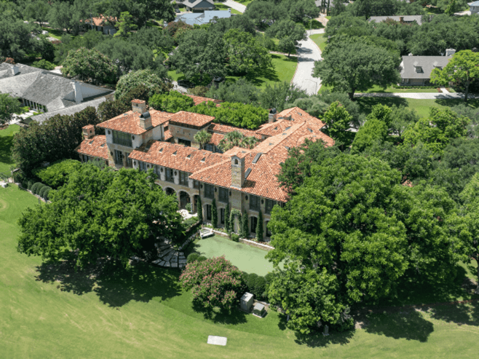 Landmark estate on Shady Oaks Golf Course redefines luxury living
