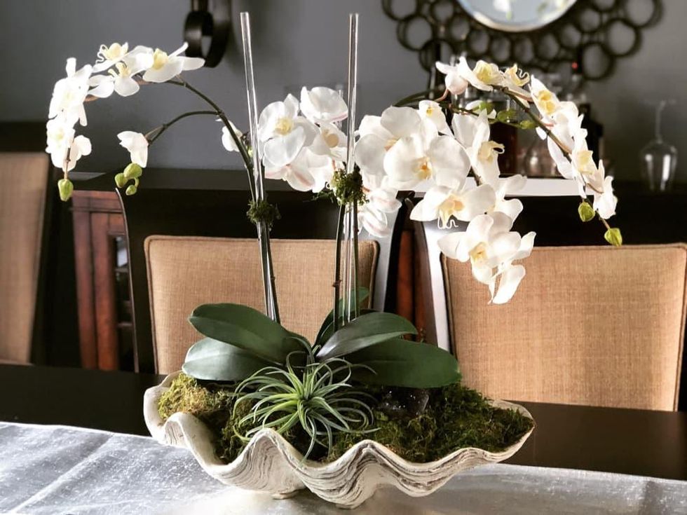 A Friendly Arrangement, The Shoppe, Westbend