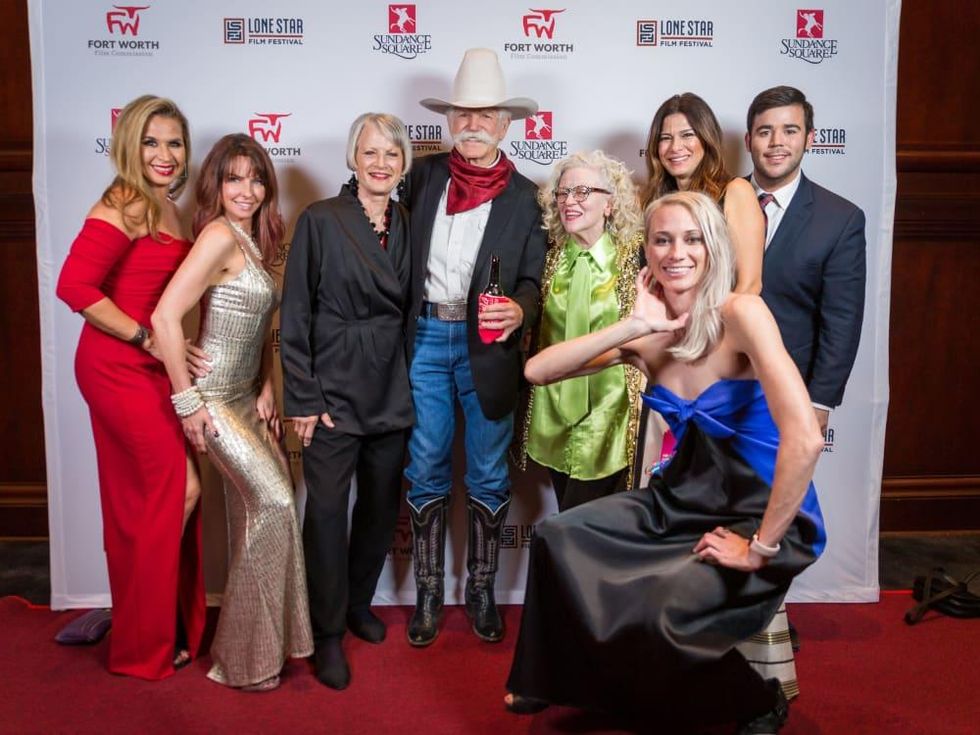 Amy Creager, Alyson Powers, Dashelle Murrin, Steve Murrin, Nancy Lamb, Jessica Spawn, Angelique De Luca, Justin Anderson