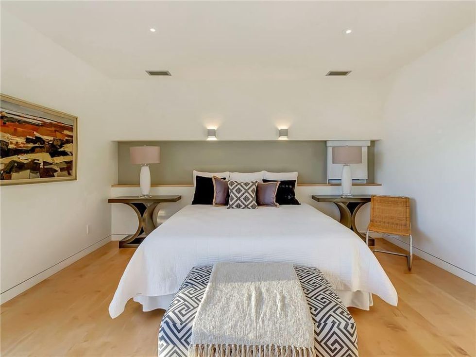 Bedroom at 6628 Sahalee in Fort Worth