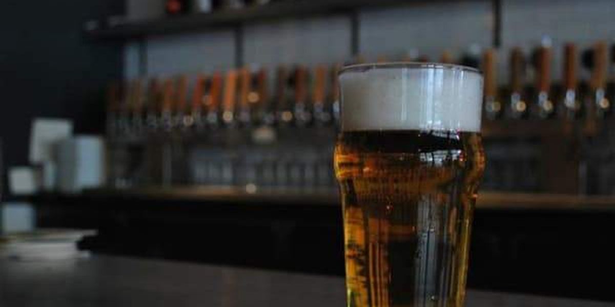 Black Sheep Sports Bar debuts inside BBQ joint in Arlington ...