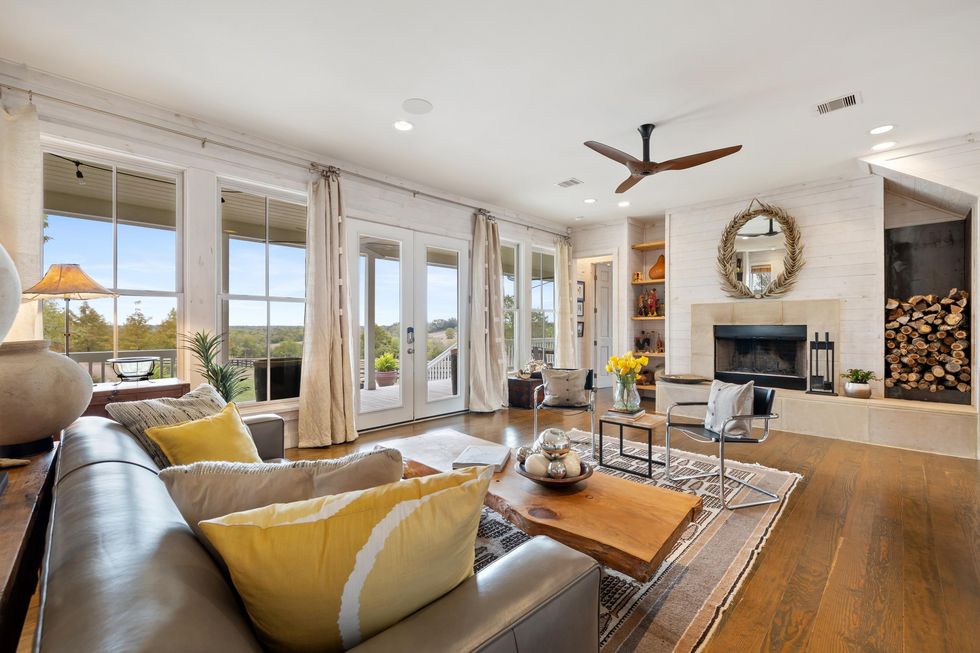 Sprawling ranch in Texas haven steps onto market for 7.75M