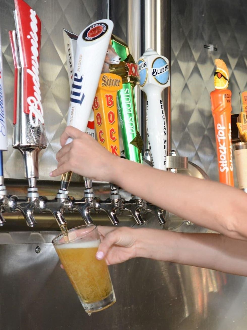 Boomerjack's, beer tap