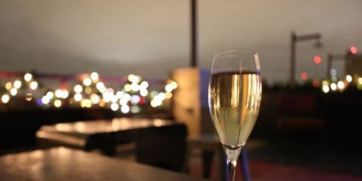 French Champagne Parties Crop Up Around Texas: The Month of Bubbly