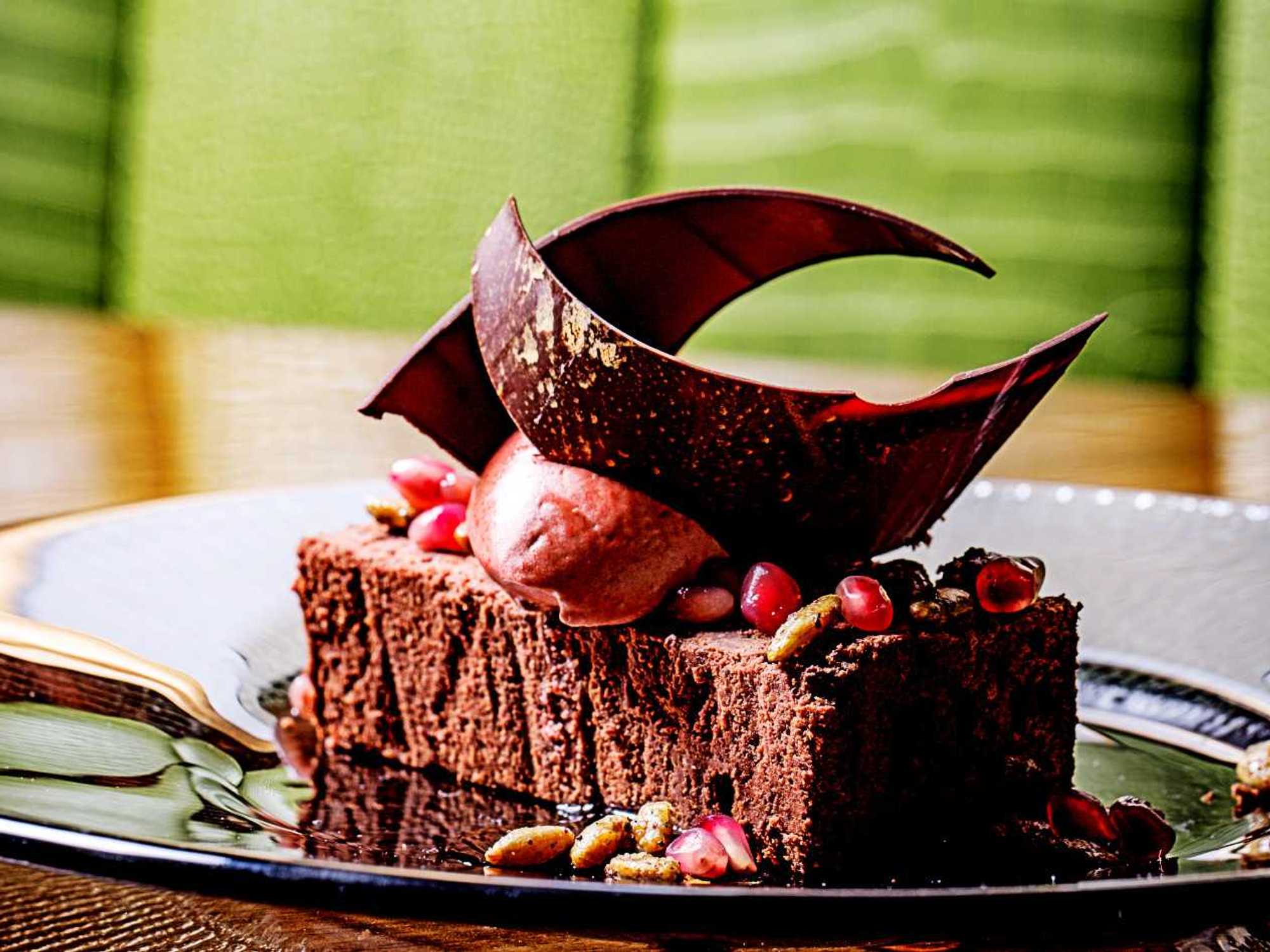 chocolate cake The Mont