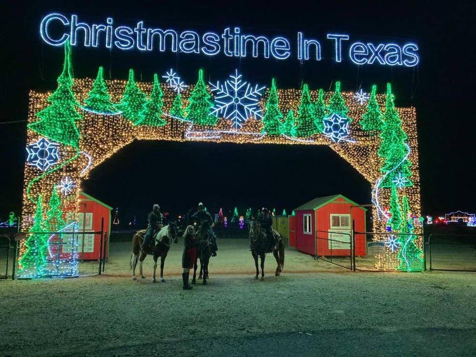 christmas lights tour fort worth