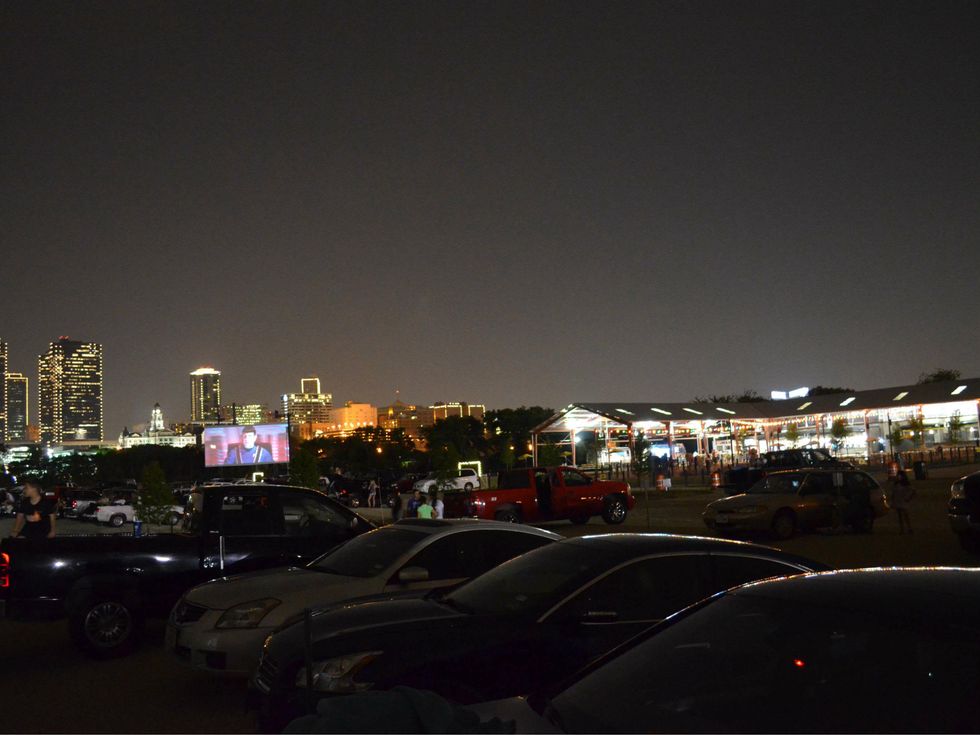 coyote drive in, forth worth drive in