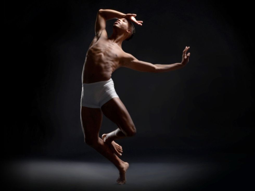 Dallas Black Dance Theatre presents Dancing Beyond Borders