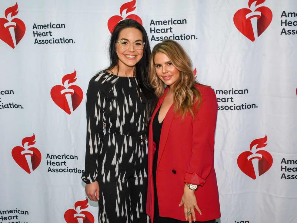 Danielle Murphree, Elena Davies