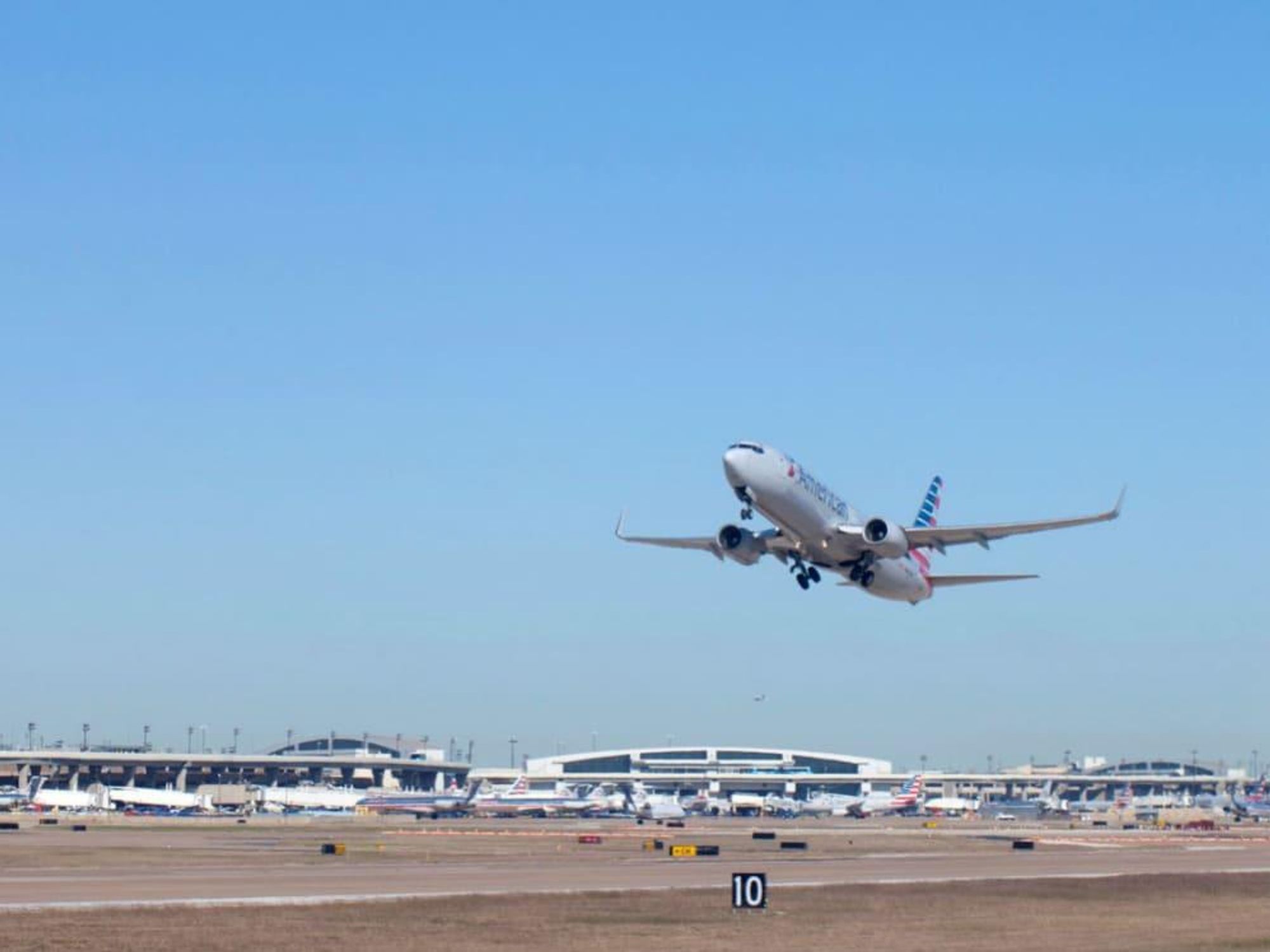 DFW Airport, American Airlines
