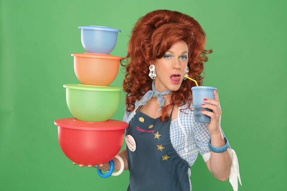 Dixie Longate in Dixie's Tupperware Party
