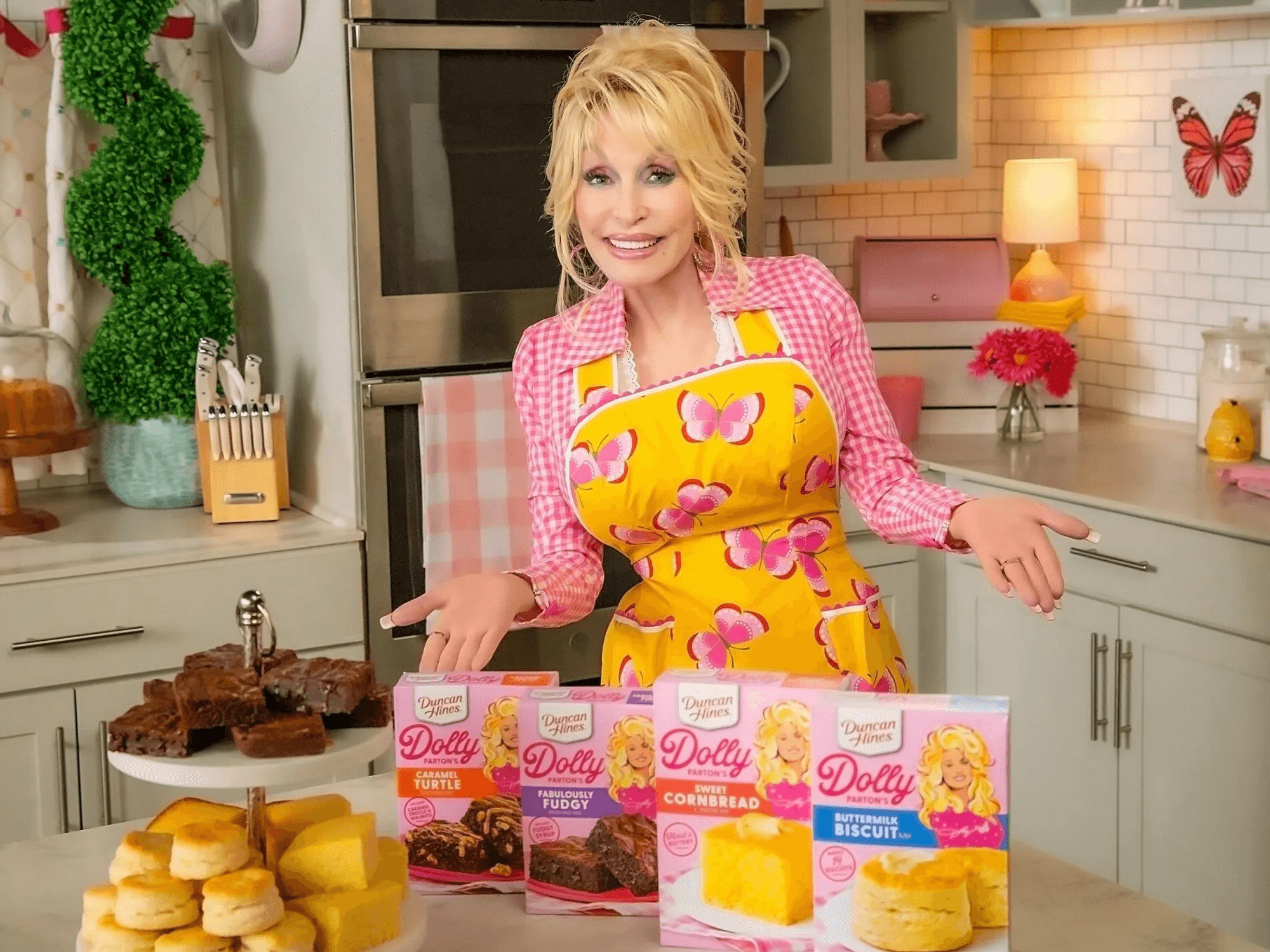 Dolly Parton baking collection
