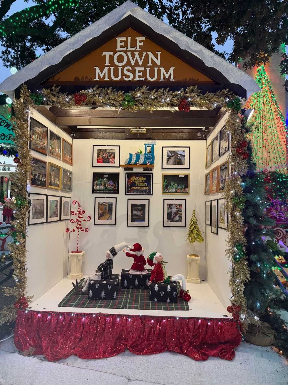 Elf Town, Loders, Deerfield Plano, Great Christmas Light Fight