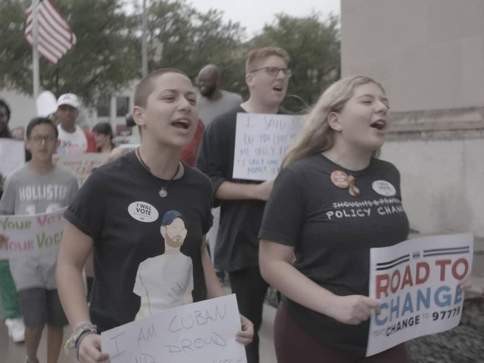 Emma Gonzalez and Jaclyn Corin in Us Kids