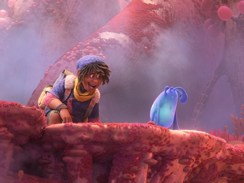 Ethan Clade (Jaboukie Young-White) and Splat in Strange World