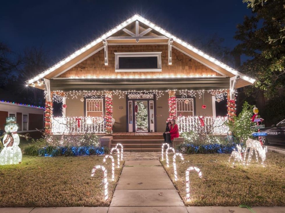Best homes and neighborhoods for Christmas lights around ...