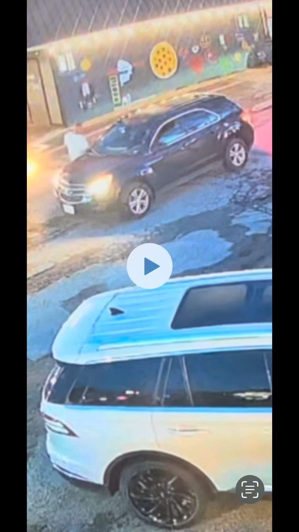 FINS Patio Bar & Grill on Reels