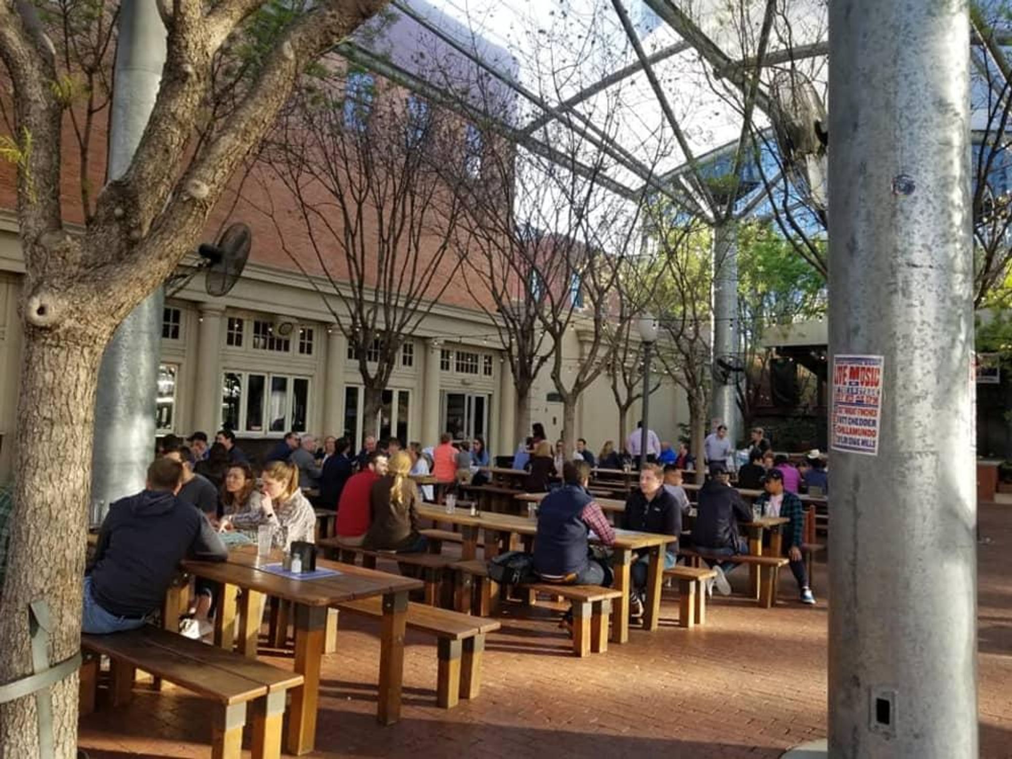 Flying Saucer patio, Fort Worth