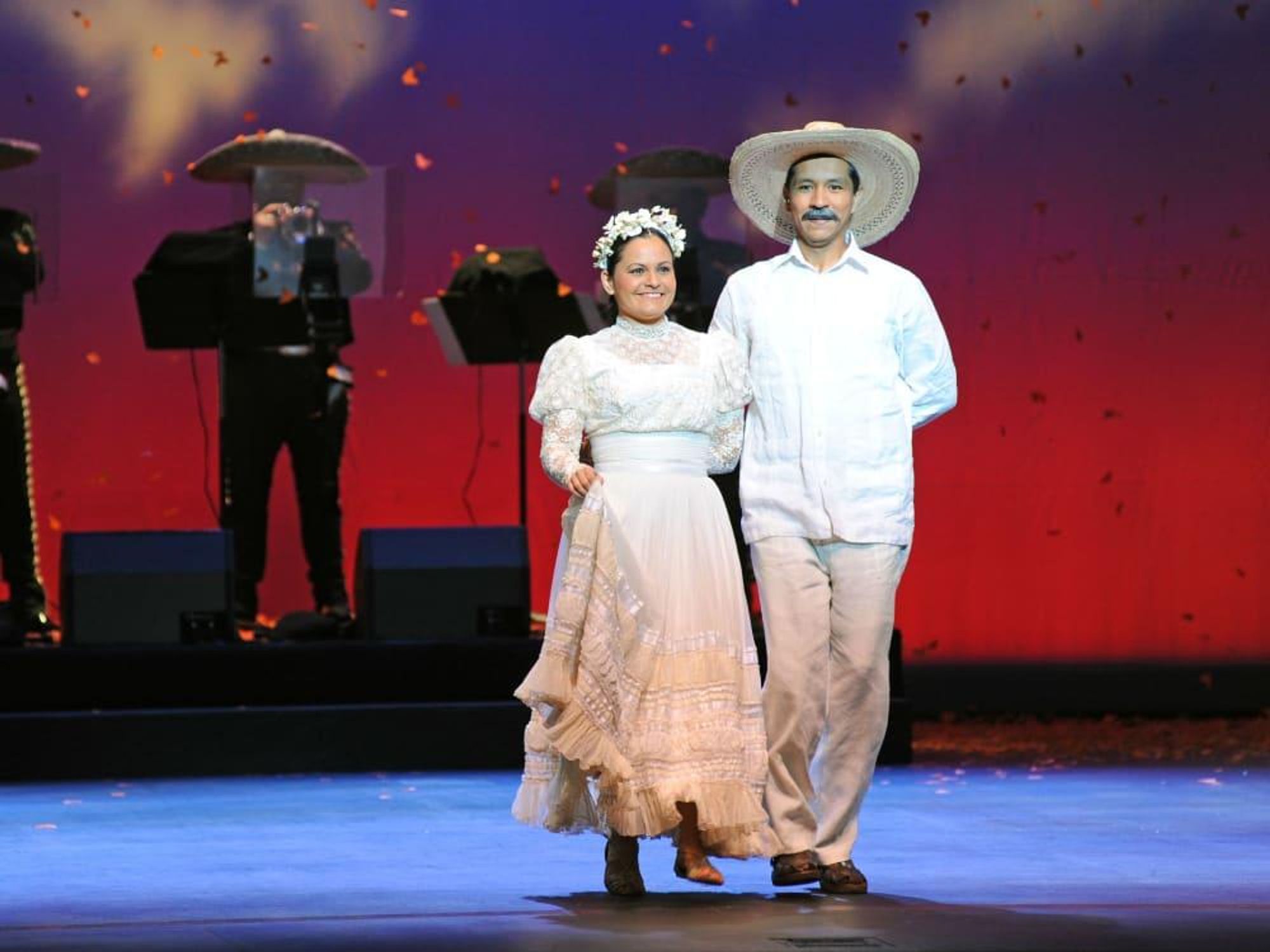 Fort Worth Opera Festival presents Cruzar la Cara de la Luna