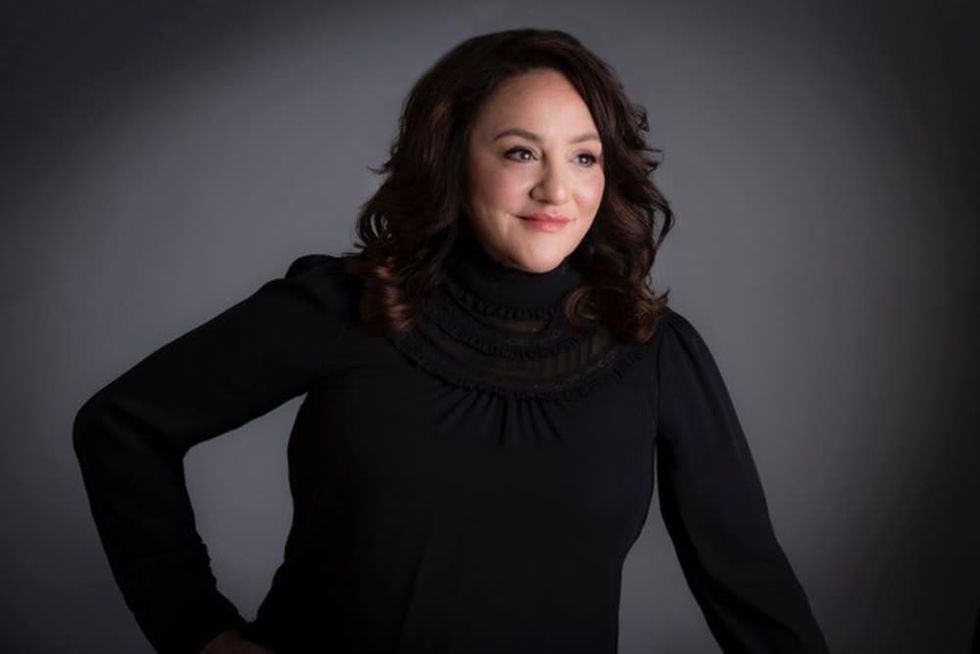 Gloria Bradfield, Lux Machine salon