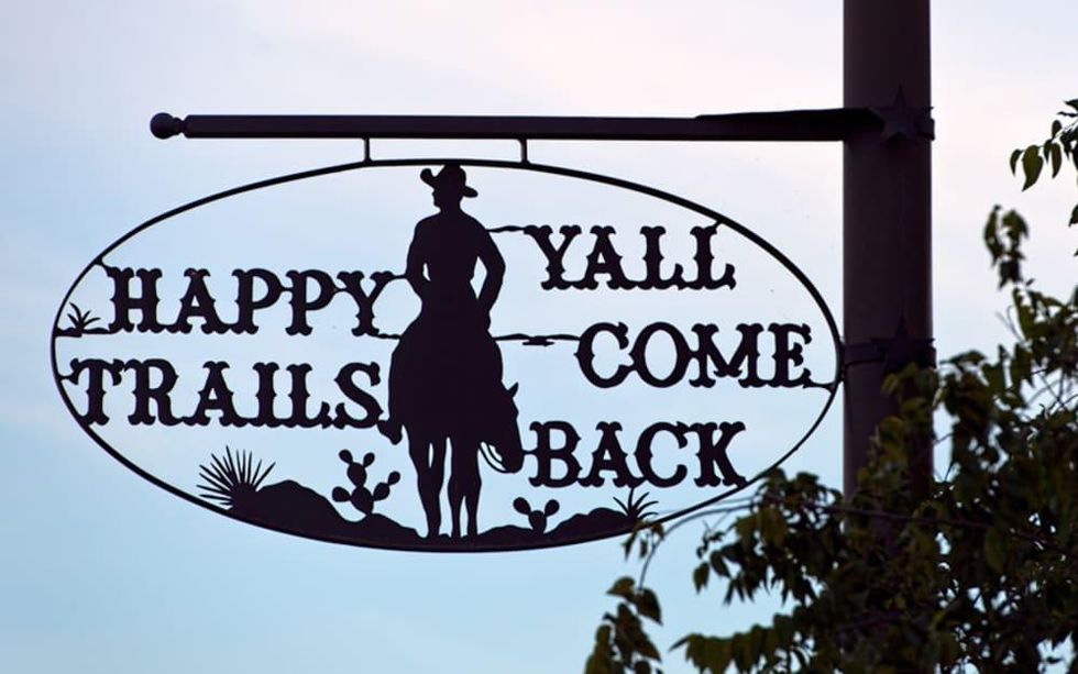 Happy Trails sign