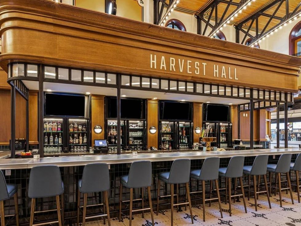 Harvest Hall bar, Hotel Vin