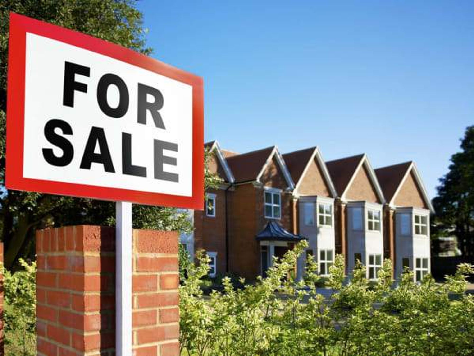 House/flat for sale sign