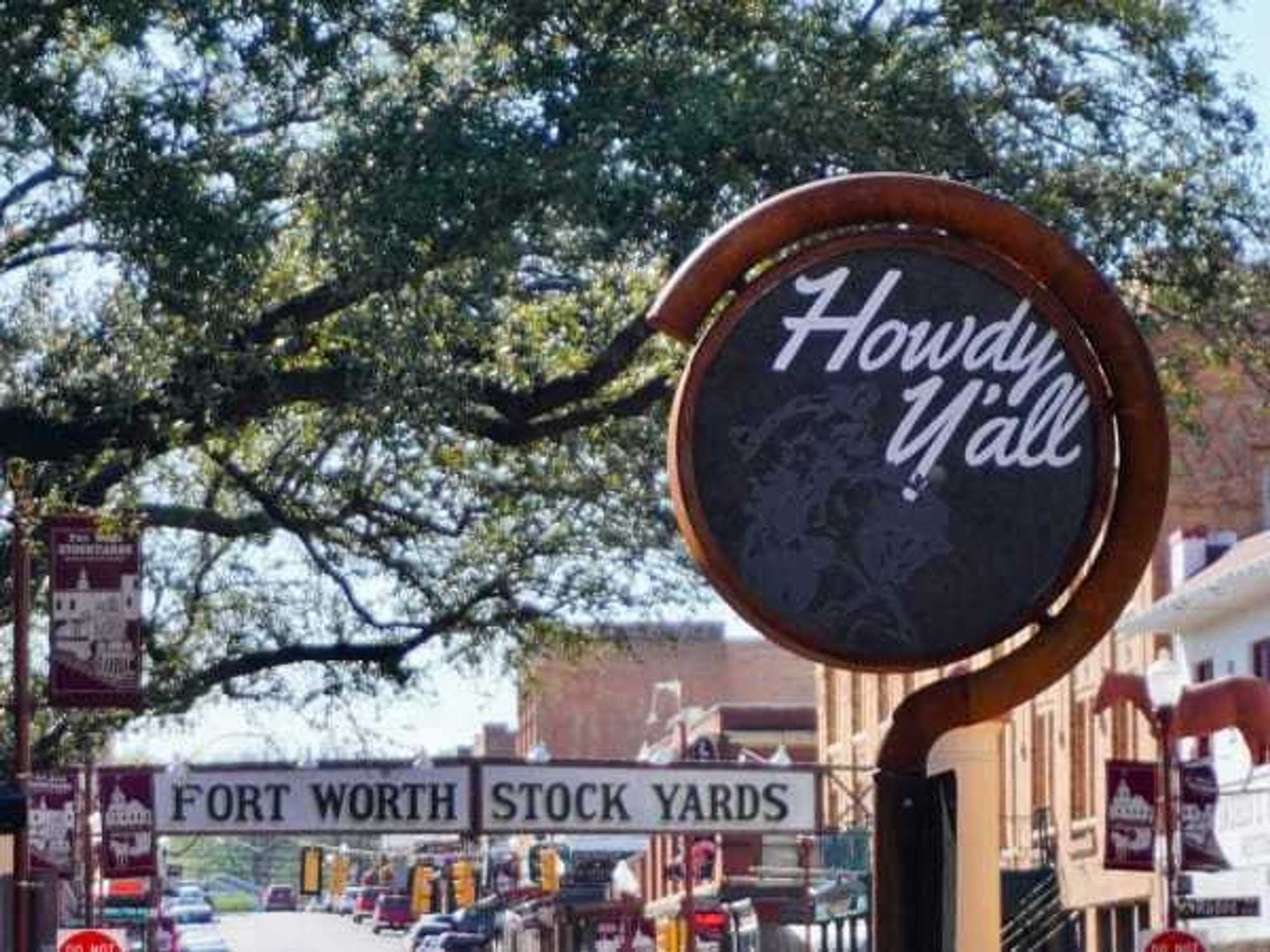 Howdy Y'all sign at the Fort Worth Stockyards