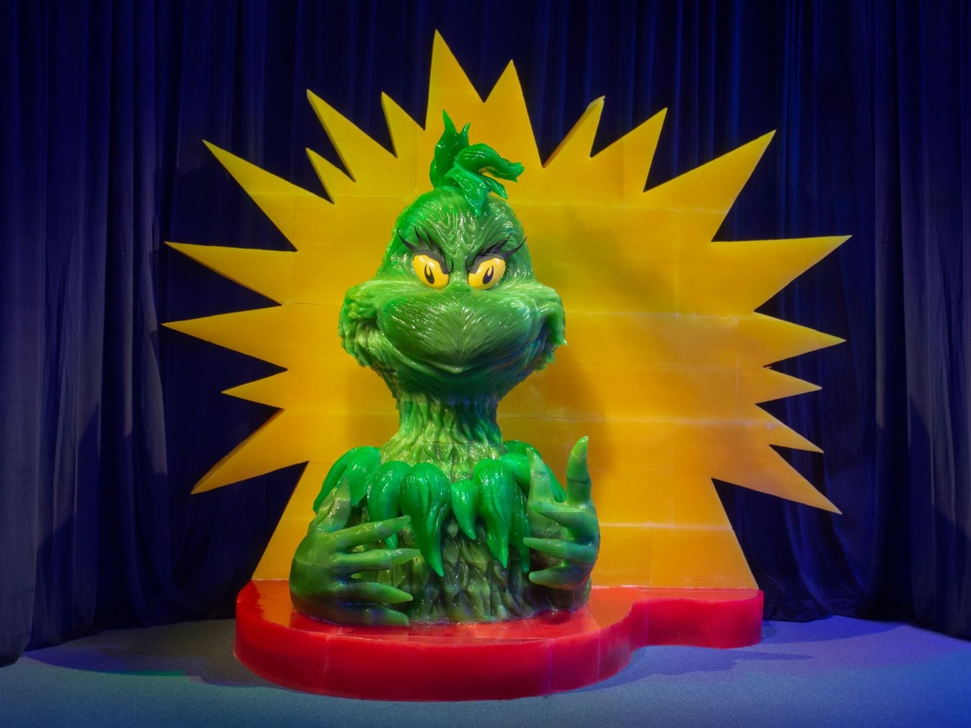 How The Grinch Got A Green Face Is Viewed From The Front