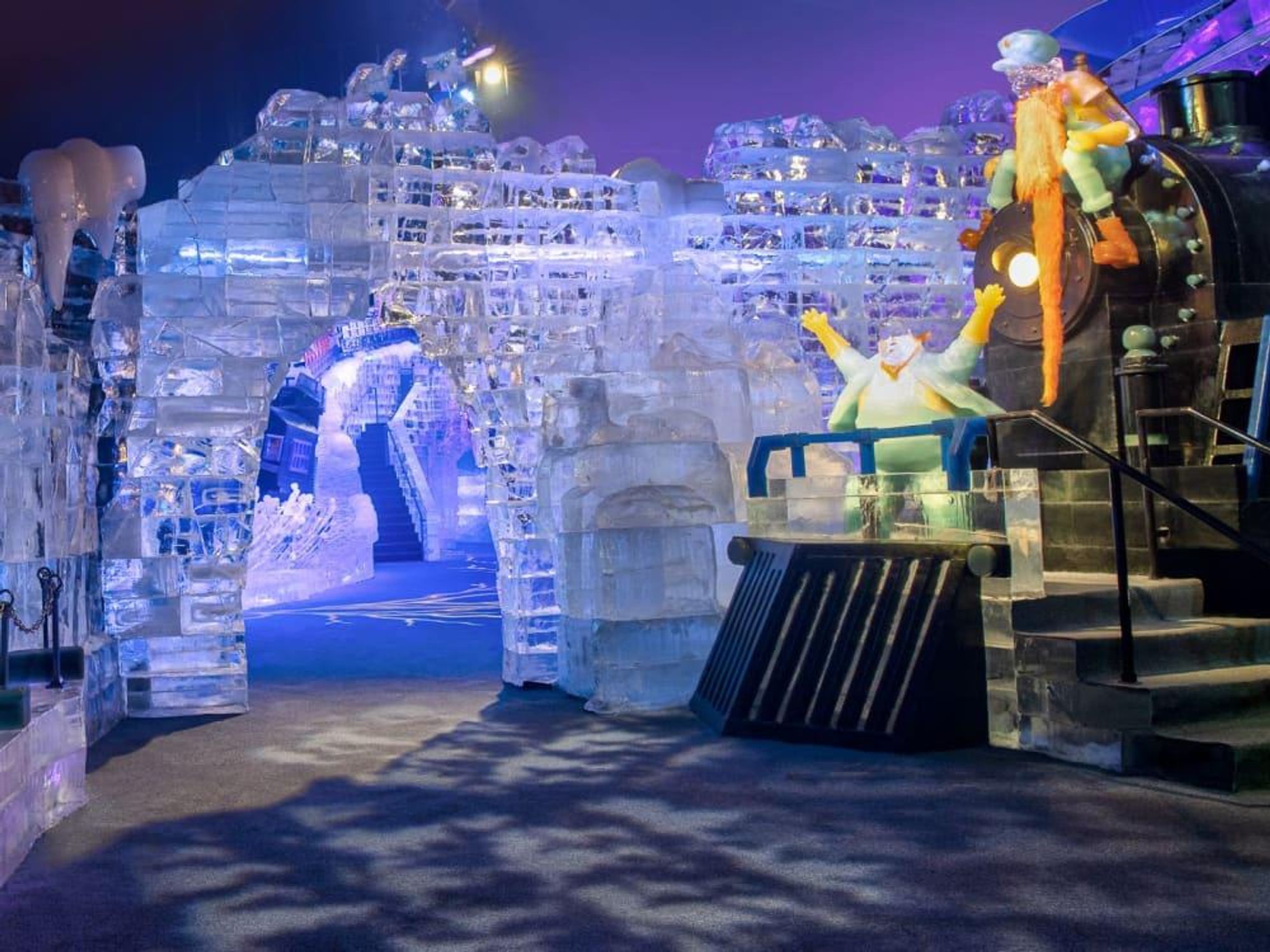 ICE! holiday sensation returns to Gaylord Texan Grapevine after 2year freeze out CultureMap