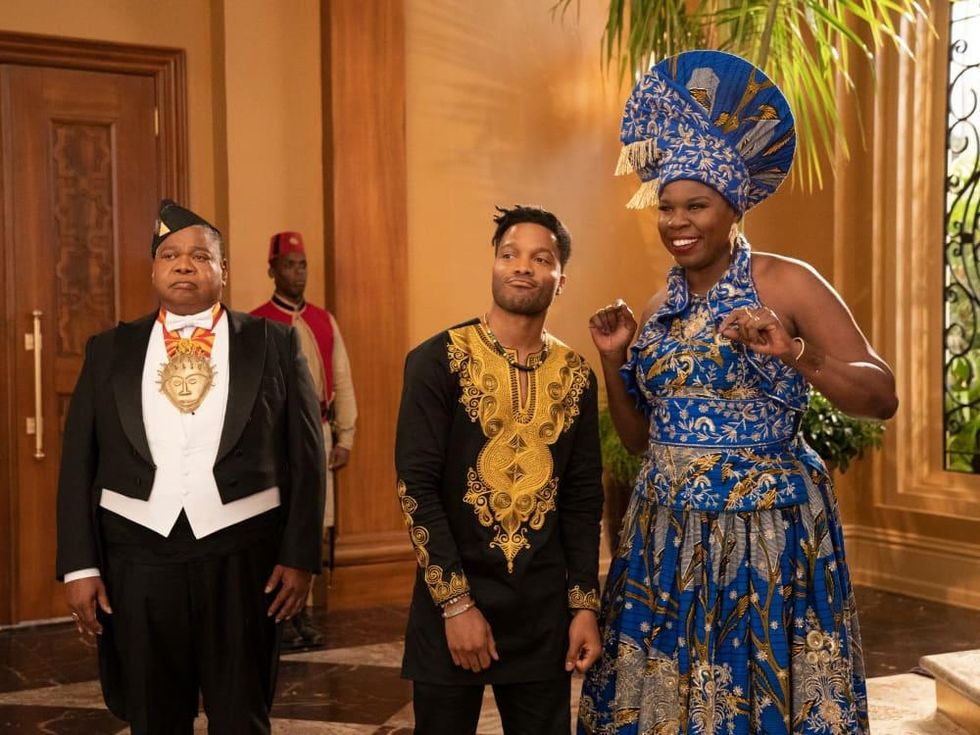 Jermaine Fowler and Leslie Jones in Coming 2 America