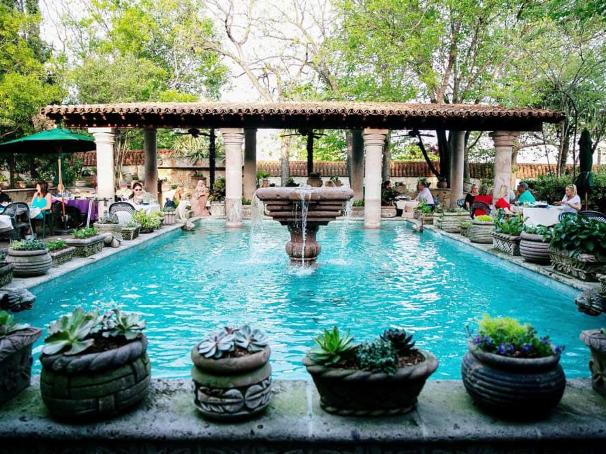 Joe T. Garcia's patio