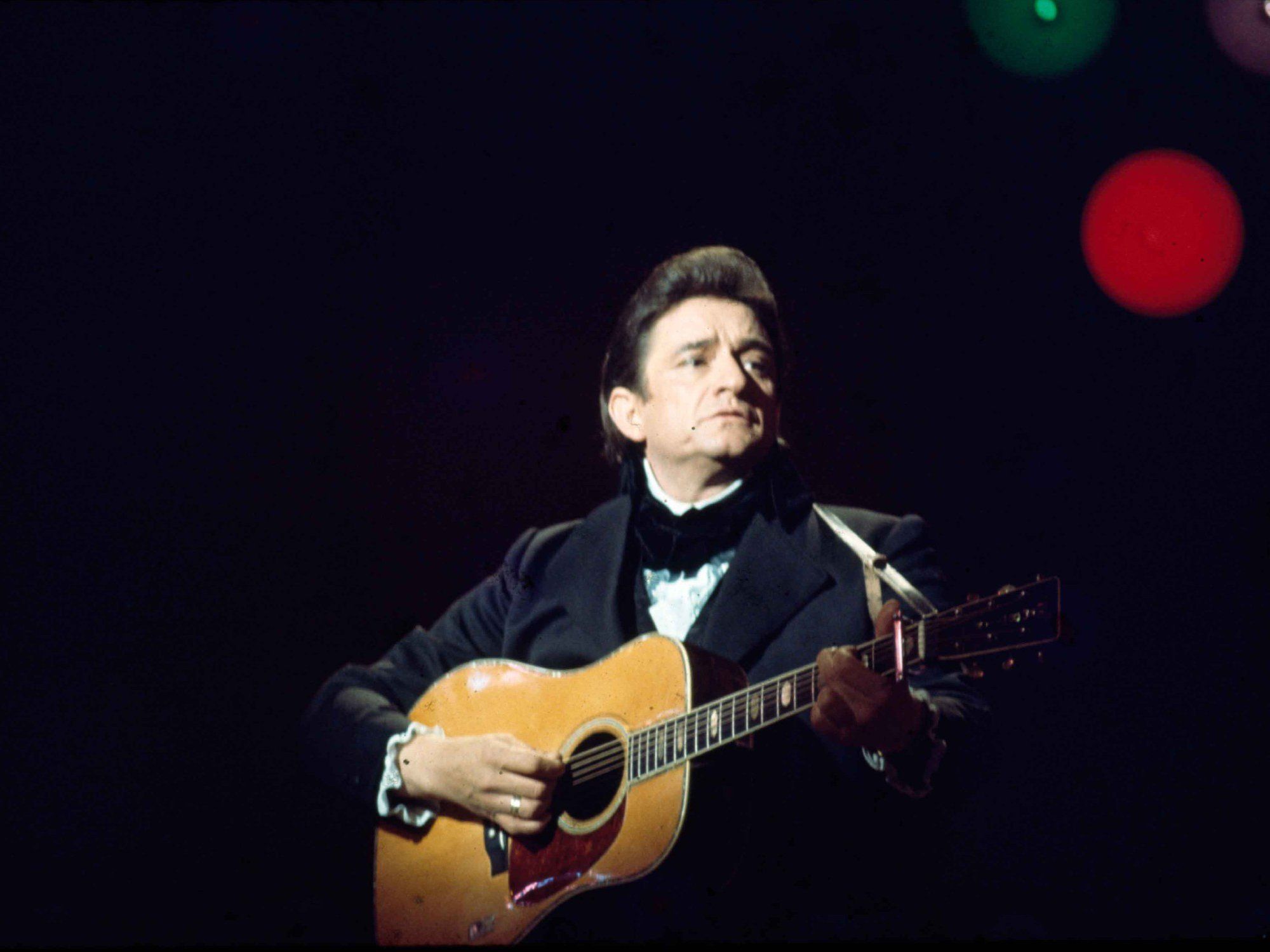Johnny Cash - The Official Concert Experience