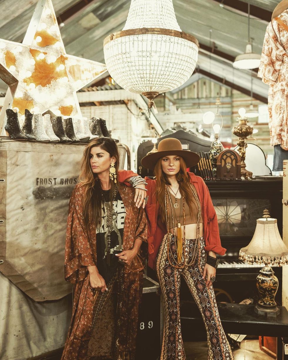 Junk Gypsy Round Top