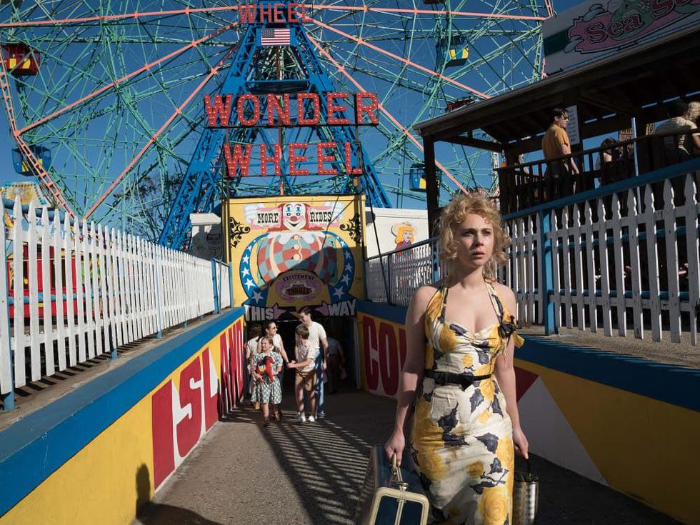 Juno Temple in Wonder Wheel