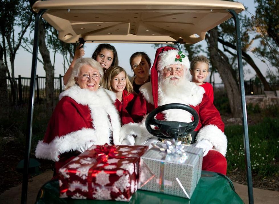 JW Marriott San Antonio Hill Country Resort & Spa santa holiday