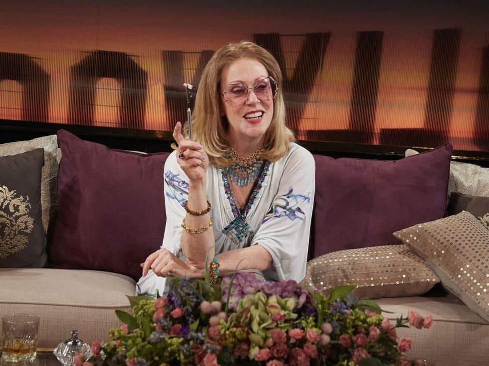 Karen Murphy as Sue Mengers