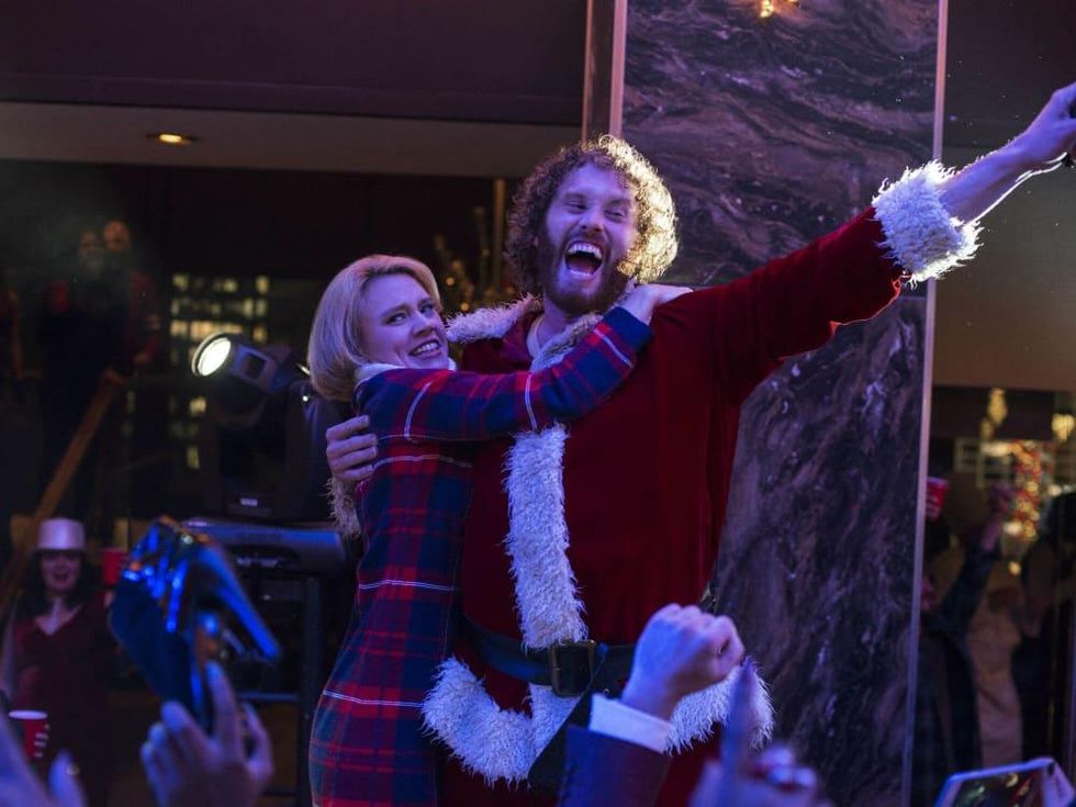 Kate McKinnon and T.J. Miller in Office Christmas Party